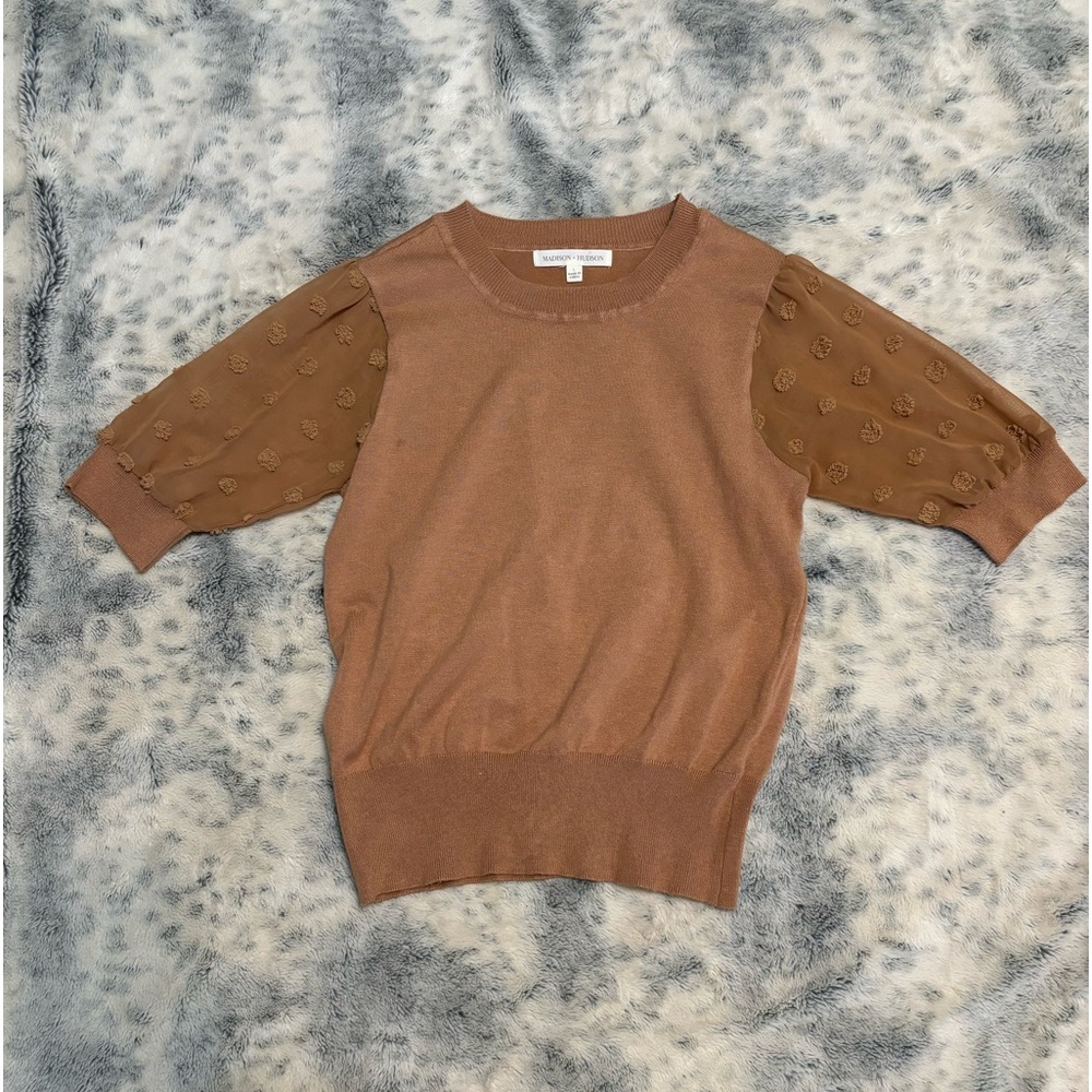size large madison + hudson shirt